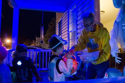 HALLOWEEN SAFETY: Keep your goblin safe